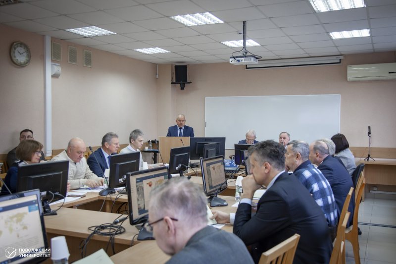 Преподаватели Института леса и природопользования успешно защитили диссертации